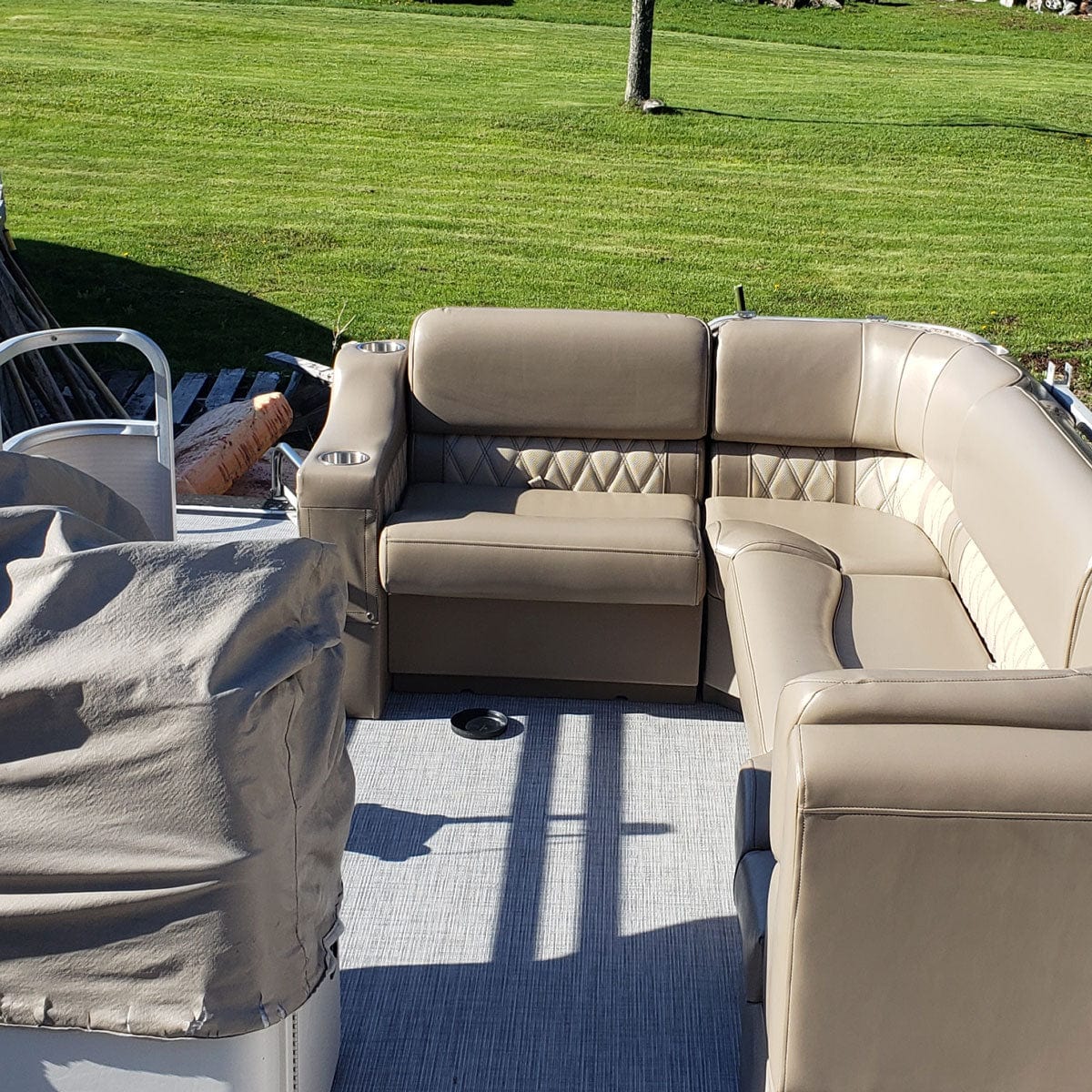 Right Lean Back Luxury Pontoon Boat Seats