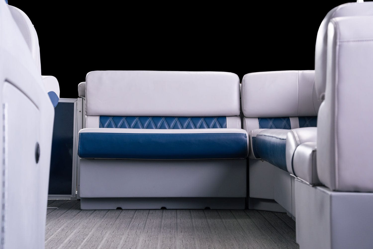 30" Bow Radius Luxury Pontoon Boat Seats