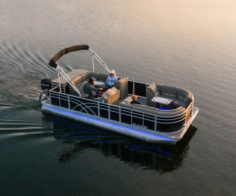 Stern Entry Bow - 8' Wide Pontoon Fence Rail Package