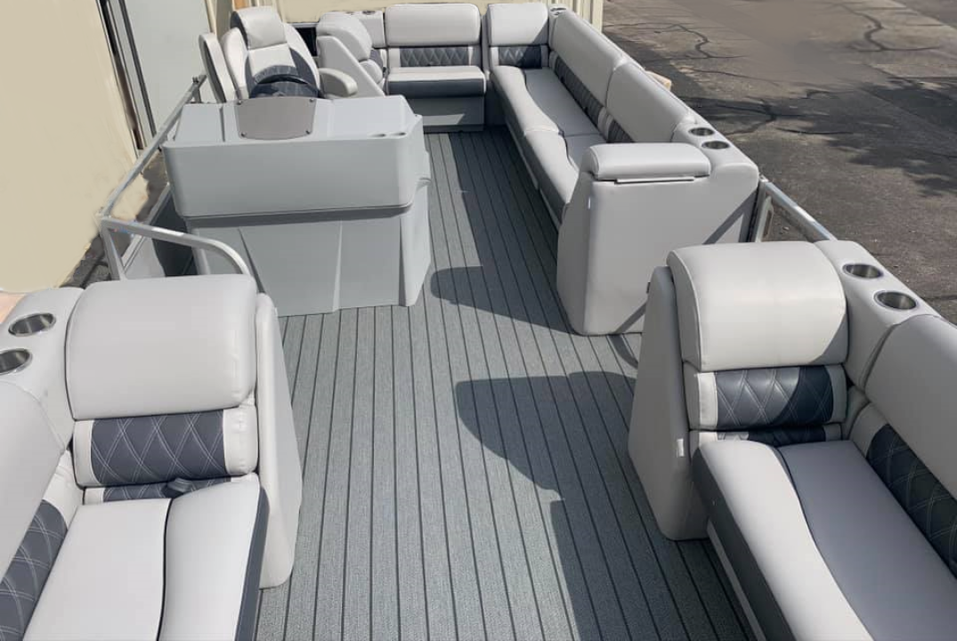 30" Bow Radius Luxury Pontoon Boat Seats