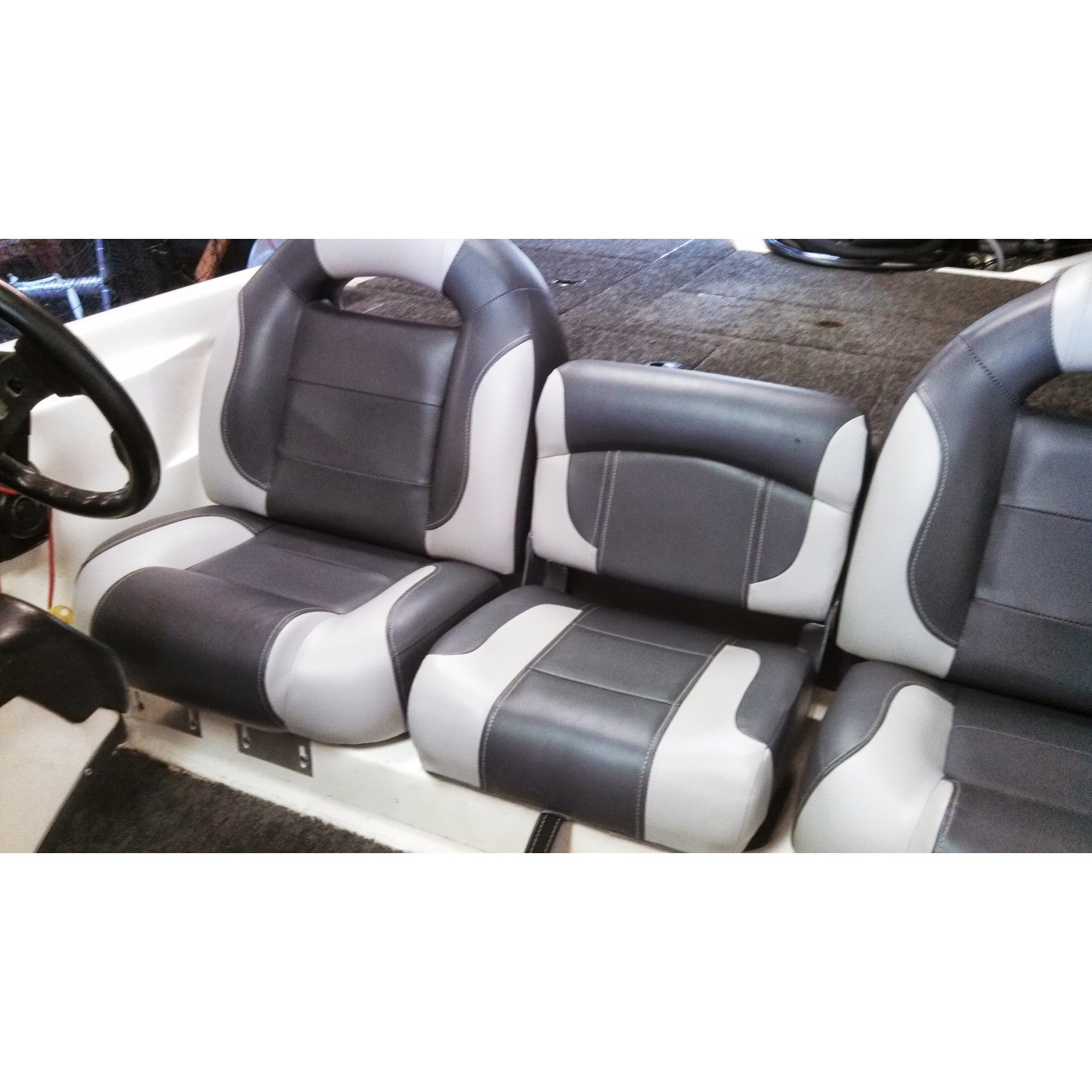  DeckMate® 61 Bass Boat Seats (Gray & Blue) : Sports